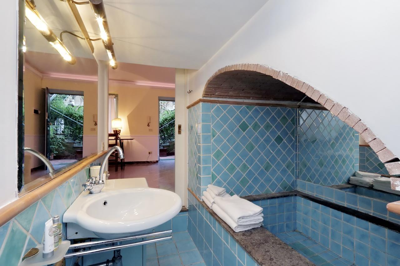 Characteristic Apartment Just Beside The Vatican Rome Exterior photo